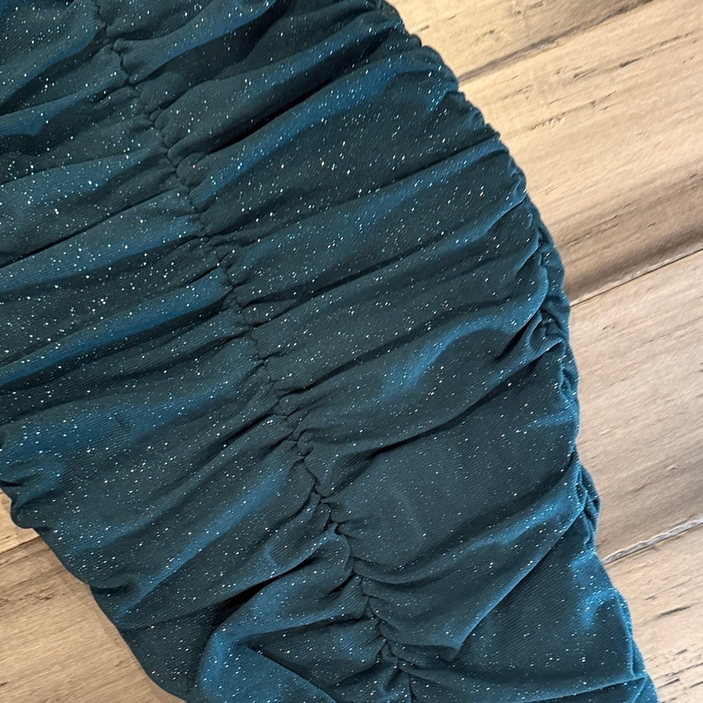 NWOT, Windsor Elegant Green Evening Dress - Picture 11 of 12